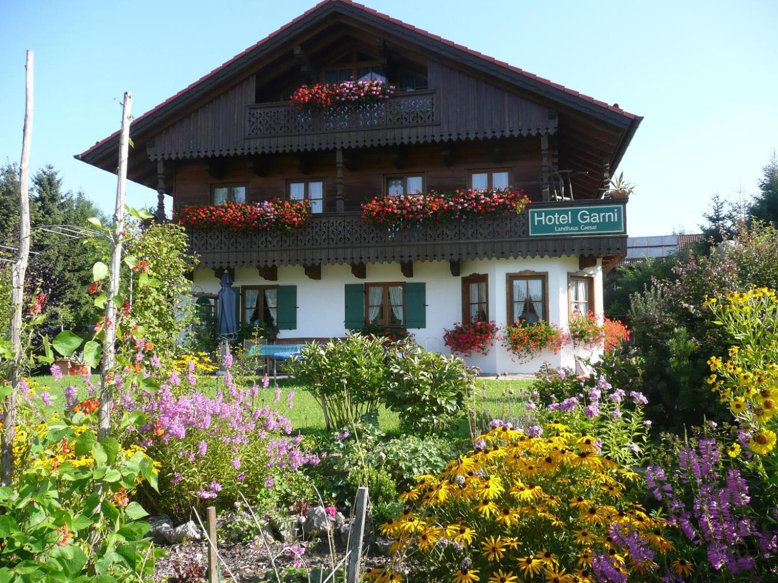 Landhaus Caesar - Hotel Garni Bad Heilbrunn Exterior foto